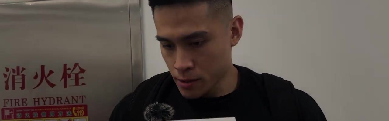 陈盈骏：专注度没有对方高 关键失误让对方走了一波流 看录像总结